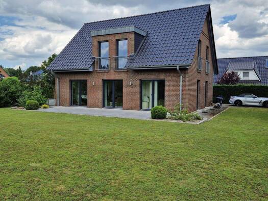 Einfamilienhaus zum Kauf provisionsfrei 824.000 € 5 Zimmer 154 m² 992 m² Grundstück frei ab 15.01.2026 Stellmacherstraße 68 Oedeme Lüneburg 21335