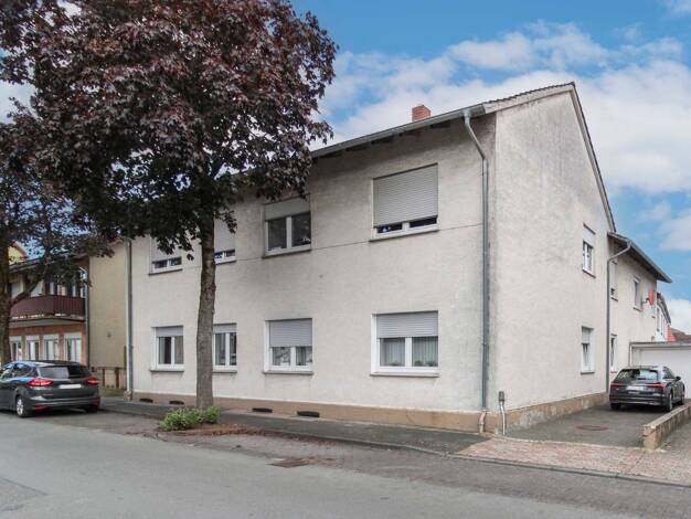Mehrfamilienhaus zum Kauf als Kapitalanlage geeignet 498.000 € 14 Zimmer 300 m² 424 m² Grundstück Bad Lippspringe 33175