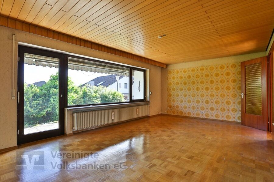 Einfamilienhaus zum Kauf 560.000 € 7 Zimmer 198 m²<br/>Wohnfläche 685 m²<br/>Grundstück Rommelsbach Reutlingen 72768