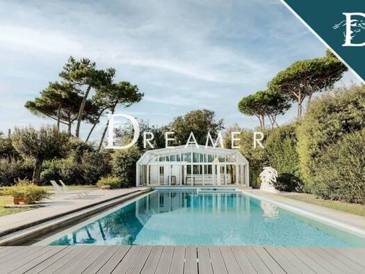 Villa zum Kauf 10.535.929 € 6 Zimmer 580 m² Forte dei Marmi 55042