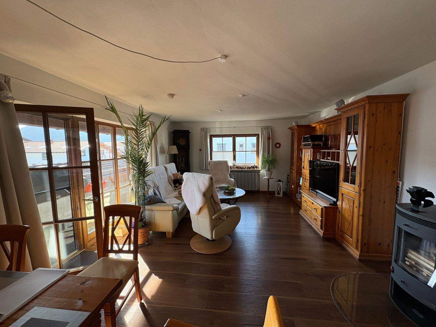 Immobilie in Grassau - Gepflegte OG-Wohnung mit Garage - Bild 3