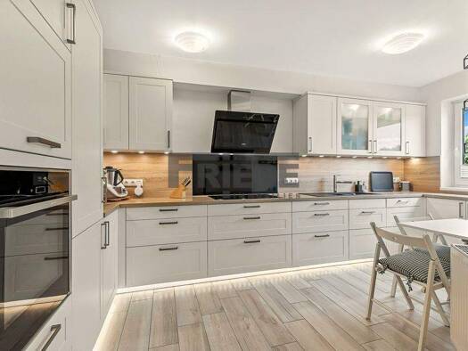 Reihenmittelhaus zum Kauf 380.000 € 4 Zimmer 95 m² 292 m² Grundstück frei ab 01.06.2026 Scharnebeck 21379