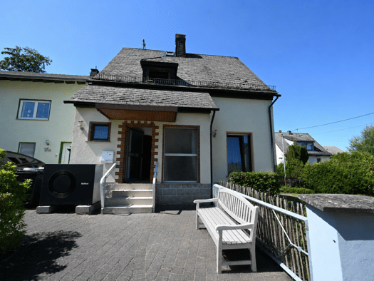 Doppelhaushälfte zum Kauf 287.000 € 7 Zimmer 148,6 m² 399,5 m² Grundstück Horressen Montabaur 56410