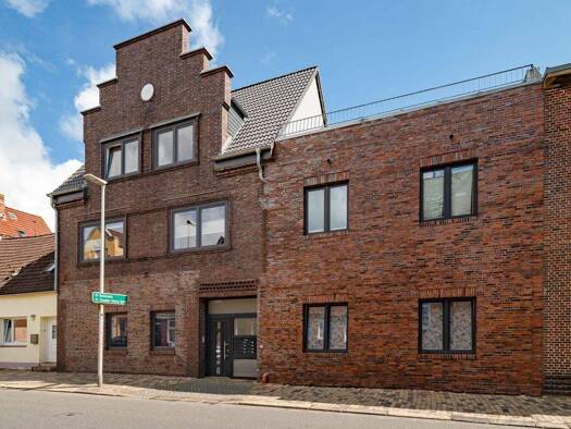 Mehrfamilienhaus zum Kauf 1.850.000 € 14 Zimmer 500 m² 387 m² Grundstück Husum Husum 25813