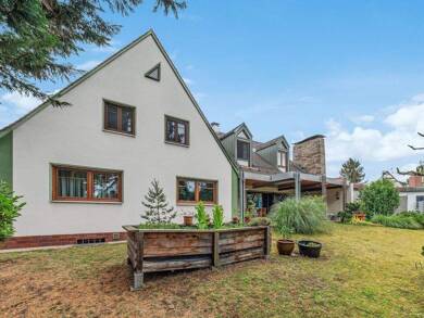 Mehrfamilienhaus zum Kauf 849.000 € 8 Zimmer 243 m² 951 m² Grundstück Erlangen 91058