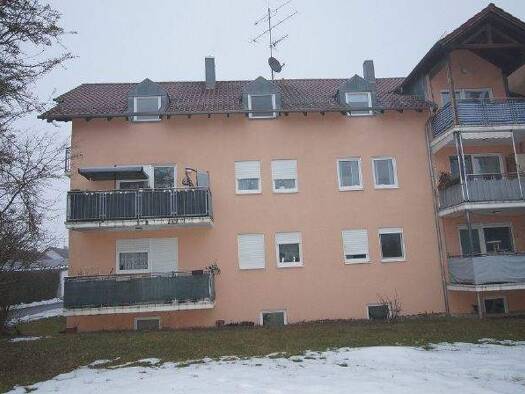 Wohnung zur Miete 650 € 3 Zimmer 75 m² frei ab 01.04.2026 Hunderdorf 94336