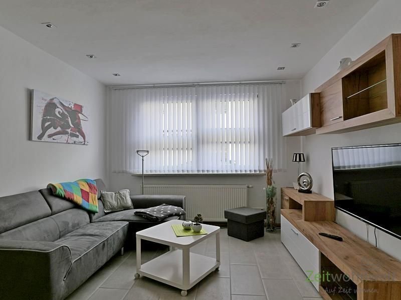 Wohnung zur Miete Wohnen auf Zeit 820 € 2 Zimmer 51 m²<br/>Wohnfläche 01.01.2025<br/>Verfügbarkeit Hochheim Erfurt 99094