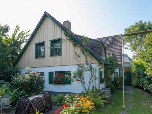 Einfamilienhaus zum Kauf 435.000 € 8 Zimmer 170 m² 756 m² Grundstück Born a. Darß 18375