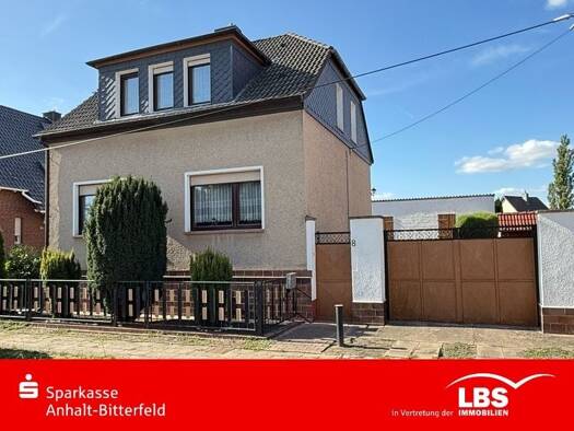 Einfamilienhaus zum Kauf 99.500 € 5 Zimmer 102 m² 746 m² Grundstück Aken Aken (Elbe) 06385
