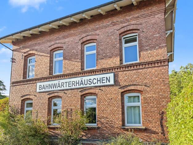 Einfamilienhaus zum Kauf 99.000 € 9 Zimmer 180 m² 1.463 m² Grundstück Bahnhof Loitsche Loitsche-Heinrichsberg 39326