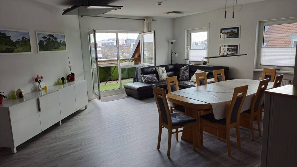 Wohnung zur Miete 1.250 € 4 Zimmer 107 m² Tennenlohe Erlangen 91058