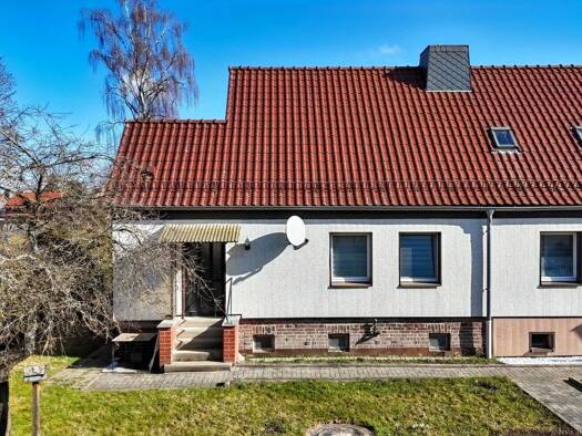 Doppelhaushälfte zum Kauf 49.000 € 4 Zimmer 60 m² 385 m² Grundstück Knau Neustadt 07806