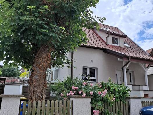 Einfamilienhaus zum Kauf 399.000 € 5 Zimmer 129 m² 230 m² Grundstück frei ab sofort Innenstadt Herford 32052