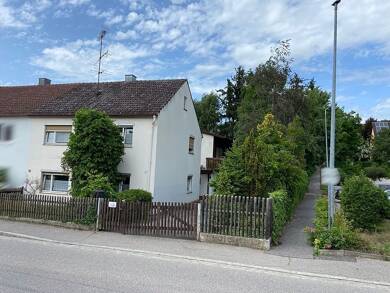 Haus zum Kauf 165.000 € 211 m² 516 m² Grundstück frei ab sofort Burglengenfeld Burglengenfeld 93133