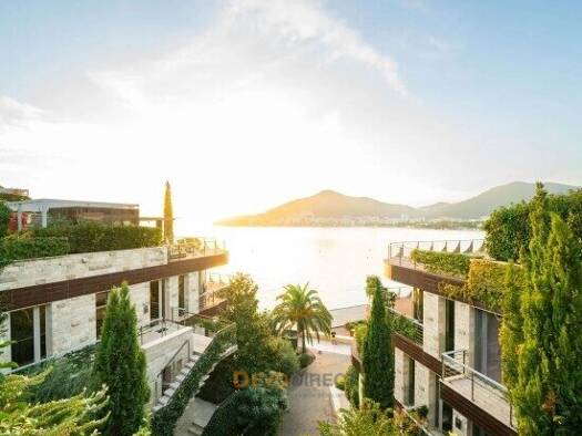 Wohnung zum Kauf provisionsfrei 2.500.000 € 4 Zimmer 231 m² Tivat 85320