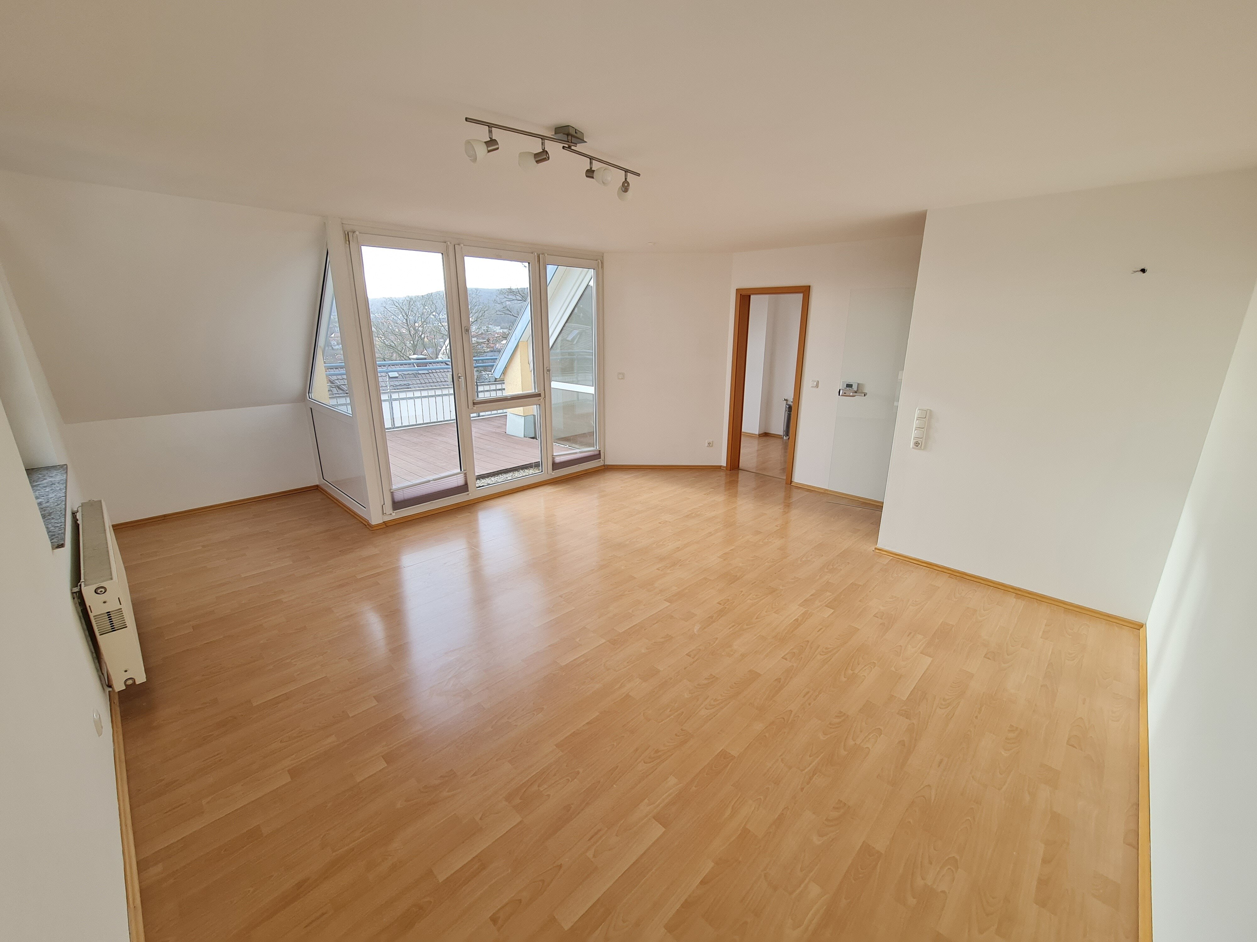 Wohnung zur Miete 1.200 € 3 Zimmer 83,6 m²<br/>Wohnfläche 2.<br/>Geschoss ab sofort<br/>Verfügbarkeit Gillestraße 6a Jena - West Jena 07743