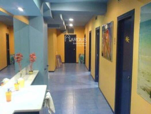 Verkaufsfläche zum Kauf 990.000 € 335 m² Verkaufsfläche Santiago de Compostela 15701