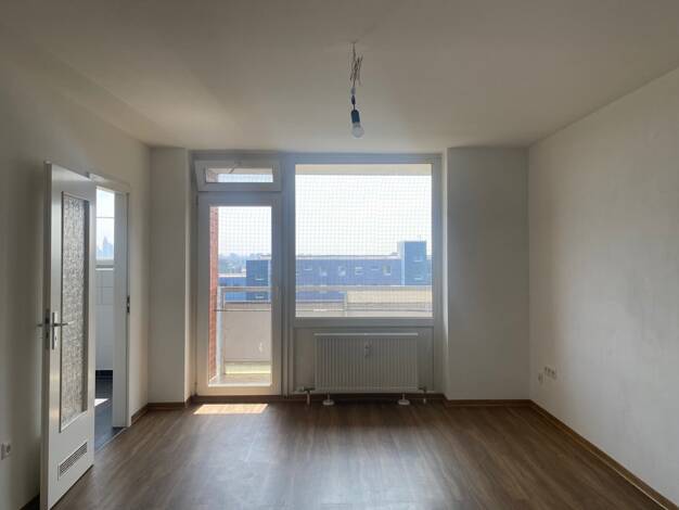 Wohnung zur Miete 568 € 1 Zimmer 36,4 m² 8. Geschoss frei ab 03.10.2025 Praunheimer Weg 99 Niederursel Frankfurt am Main 60439