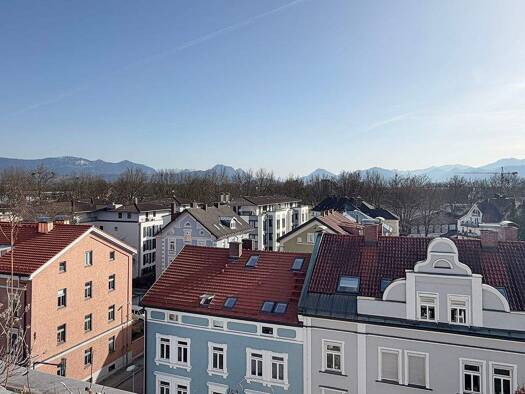 Wohnung zum Kauf 298.000 € 2 Zimmer 64 m² Innenstadt Rosenheim 83022