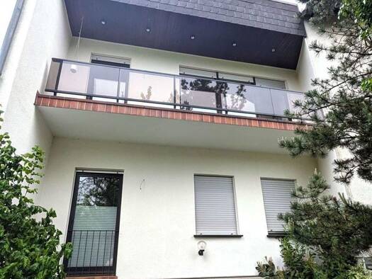Haus zum Kauf 465.000 € 9 Zimmer 250 m² 900 m² Grundstück frei ab sofort Oberzwehren Oberzwehren 34132