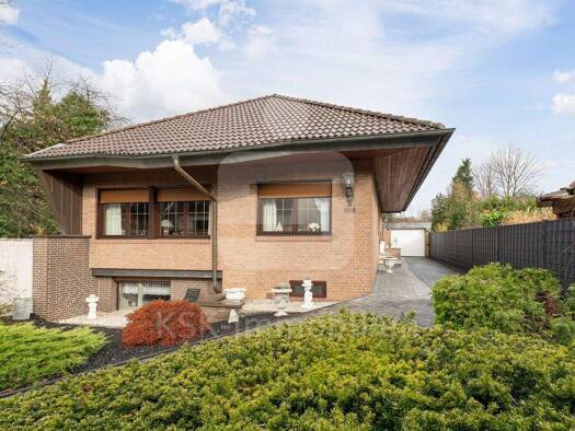 Bungalow zum Kauf 399.000 € 4 Zimmer 86 m² 474 m² Grundstück Brüggen Kerpen 50169