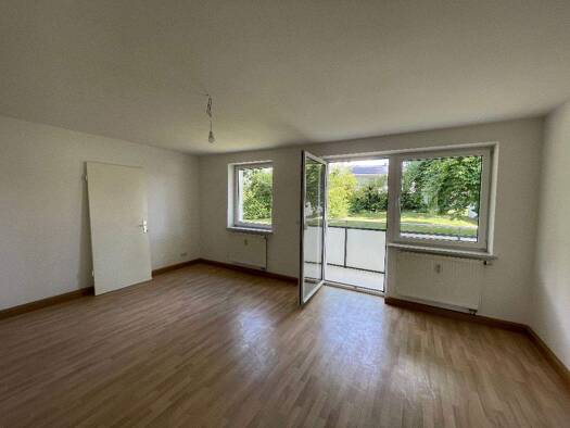 Wohnung zur Miete 501 € 3 Zimmer 71,2 m² 1. Geschoss Kettelerstr. 8 Burglengenfeld 93133