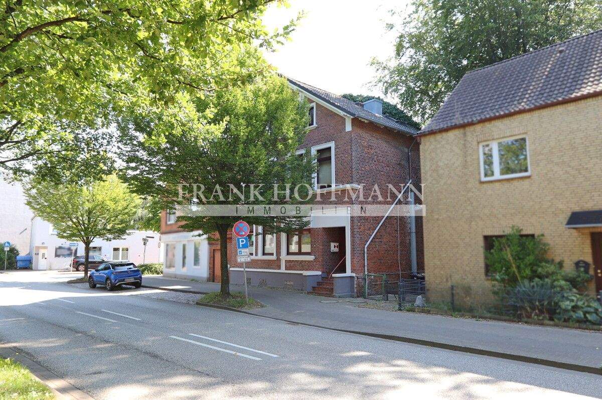 Immobilie in Itzehoe - Kleines Wohn-/Geschäftshaus mit 3 Einheiten in Itzehoe - Bild 2