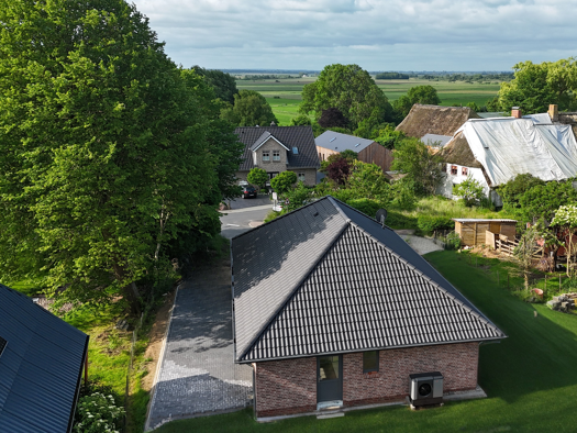 Bungalow zum Kauf - Erstbezug provisionsfrei 350.000 € 3 Zimmer 103 m² 510 m² Grundstück Bergenhusen 24861