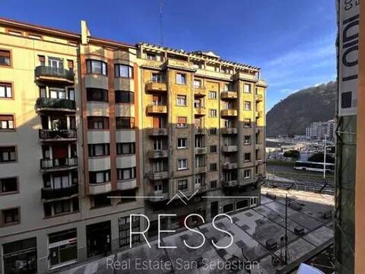 Wohnung zur Miete 2.500 € 3 Zimmer 100 m² 4. Geschoss Calle Zabaleta, 50 San Sebastián 20002