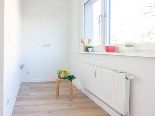 Studio zur Miete 211 € 1 Zimmer 26,8 m² 2. Geschoss frei ab 01.07.2026 Am Bernsdorfer Hang 4 Bernsdorf Chemnitz 09126