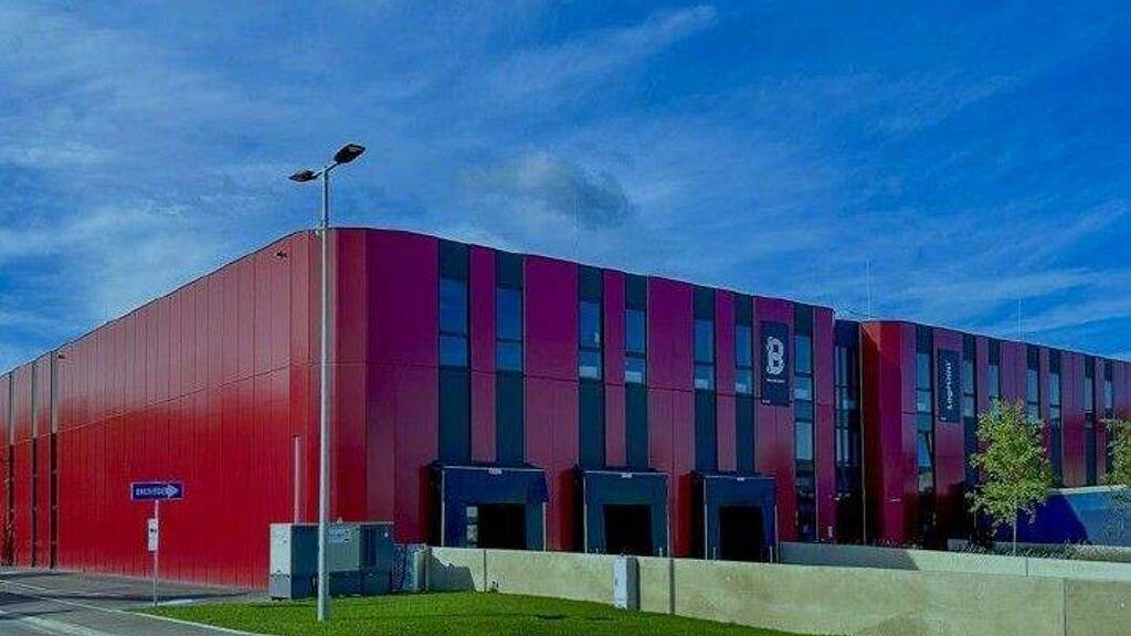 Lagerhalle zur Miete 7,50 € 3.600 m² Lagerfläche Korneuburg 2100