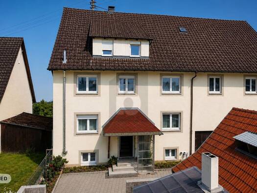 Einfamilienhaus zum Kauf 299.000 € 8 Zimmer 240 m² 440 m² Grundstück Schwenningen 72477