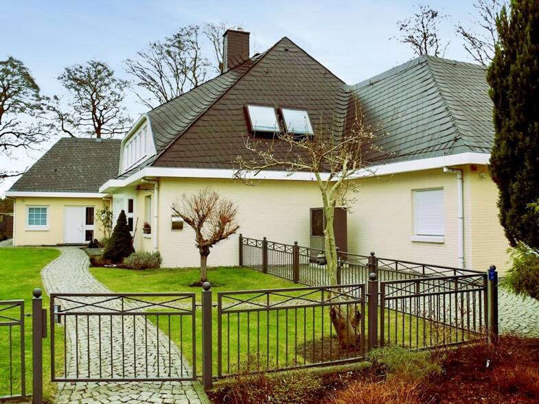 Einfamilienhaus zum Kauf 720.000 € 6 Zimmer 380 m² 1.000 m² Grundstück Zeißig Hoyerswerda 02977