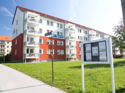 Wohnung zur Miete 305 € 3 Zimmer 60 m² 3. Geschoss frei ab sofort Heinrich-Heine-Straße 39 Borna 04552