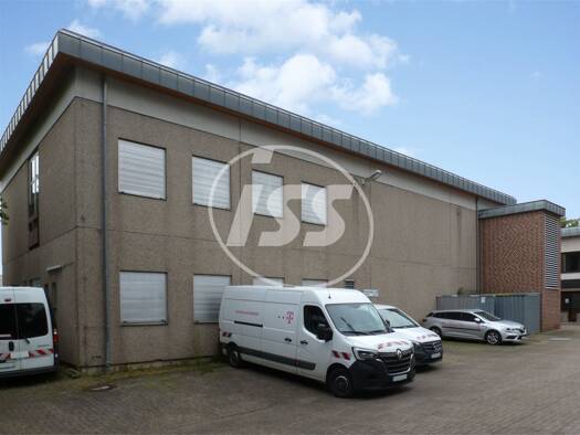 Lagerhalle zur Miete provisionsfrei 370 m² Lagerfläche teilbar ab 180 m² Altendorfer Straße 43 Einbeck 37574