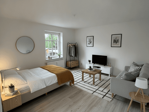 Studio zur Miete 210 € 1 Zimmer 33 m² 1. Geschoss frei ab 15.08.2026 Lessingstraße 27 Glauchau Glauchau 08371