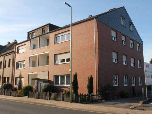 Wohnung zur Miete 380 € 2 Zimmer 62 m² Velau-Steinfurt Stolberg 52222