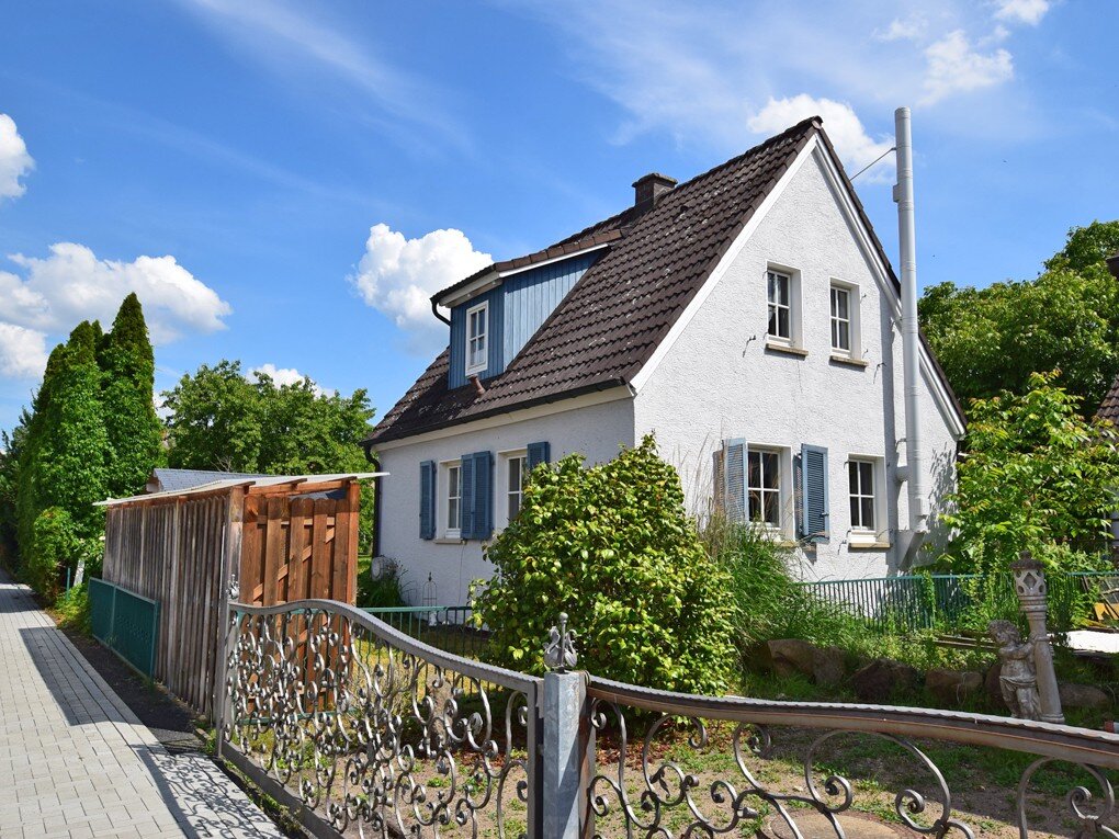 Einfamilienhaus zum Kauf 290.000 € 3 Zimmer 68 m²<br/>Wohnfläche 321 m²<br/>Grundstück Kahl am Main 63796