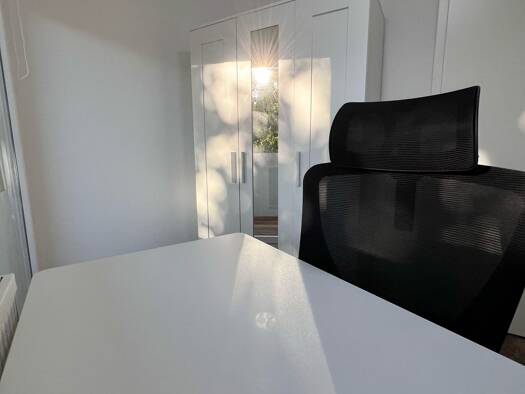 Wohnung zur Miete 445 € 1 Zimmer 11 m² frei ab sofort Am Europakanal 36 Büchenbach Erlangen 91056