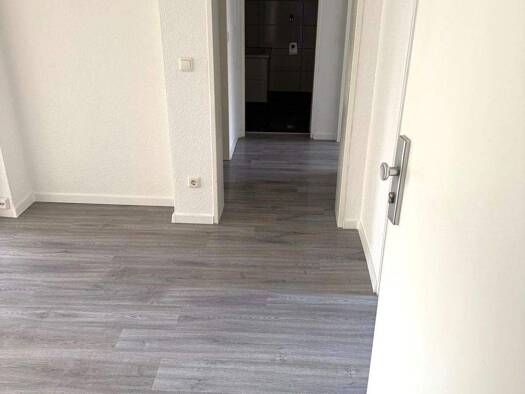 Wohnung zur Miete 579 € 3 Zimmer 77 m² 2. Geschoss frei ab 16.03.2026 Bahnhofstr. 69 Mittelmeiderich Duisburg 47138