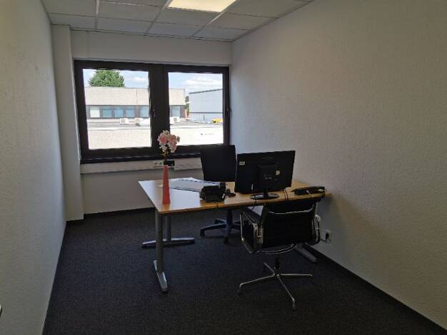 Bürofläche zur Miete provisionsfrei 1.200 € 66 m² Bürofläche Raiffeisenstraße Berghausen Langenfeld (Rheinland) 40764