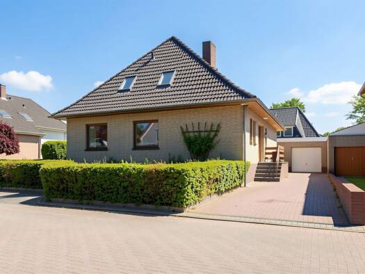 Einfamilienhaus zum Kauf 319.000 € 5 Zimmer 155 m² 610 m² Grundstück frei ab 01.01.2027 Harpstedt Harpstedt 27243