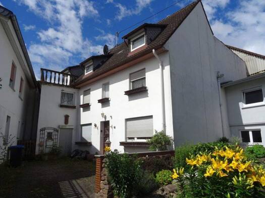 Mehrfamilienhaus zum Kauf 70.500 € 9 Zimmer 246 m² 305 m² Grundstück Dörrebach 55444
