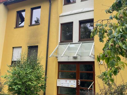 Terrassenwohnung zur Miete 780 € 2 Zimmer 59 m² Geschoss EG/2 frei ab 15.10.2026 Zirndorf Zirndorf 90513