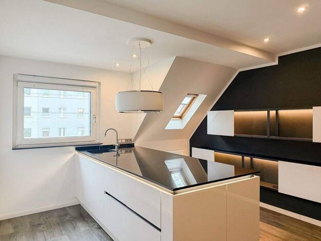 Maisonette zur Miete 1.450 € 2 Zimmer 95 m² 1. Geschoss Unterrath Düsseldorf / Unterrath 40468