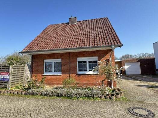 Einfamilienhaus zum Kauf 179.900 € 5 Zimmer 135 m² 363 m² Grundstück Hilten Neuenhaus 49828