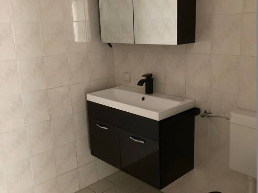 Wohnung zur Miete nur mit Wohnberechtigungsschein 422 € 3 Zimmer 80,5 m² 1. Geschoss frei ab sofort Lauffener Ring 8 Meuselwitz Meuselwitz 04610