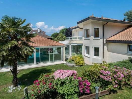 Villa zum Kauf als Kapitalanlage geeignet 1.990.000 € 8 Zimmer 330 m² 1.950 m² Grundstück Nernier 74140