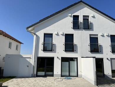 Doppelhaushälfte zur Miete 2.200 € 5 Zimmer 161 m² 256 m² Grundstück frei ab 01.09.2025 Mitterlern Berglern 85459