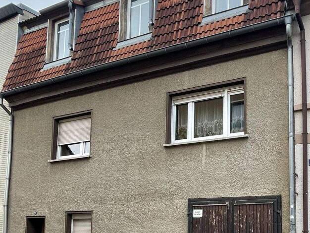 Stadthaus zum Kauf 87.500 € 6 Zimmer 159 m² 110 m² Grundstück Ronneburg Ronneburg 07580